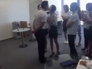 老板和员工视频,职场沟通的艺术与智慧