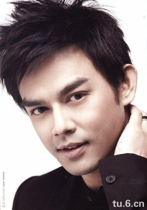 明星帅哥图包,明星帅哥图包中的魅力风采