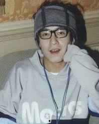 明星戴狼牙,明星戴狼牙的时尚演绎