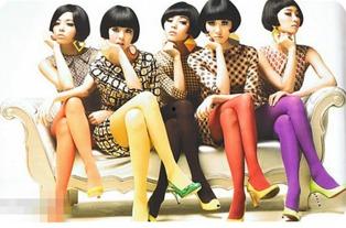 勇敢的心樱桃白丝袜,白丝袜映衬下的坚韧风采